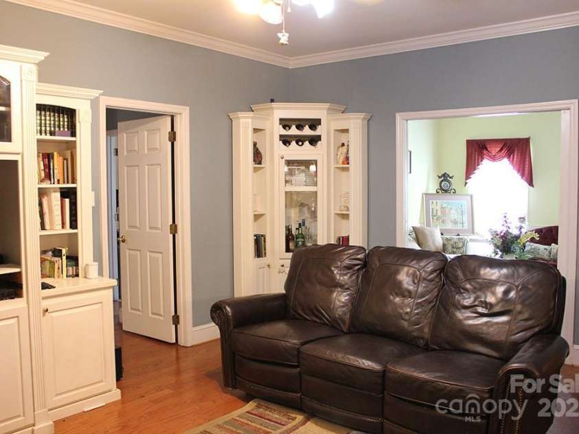 2085 Cavendale Drive, Rock Hill, SC 29732.  MLS# CAR4279302, YatesRealty ID 28945. Family Room