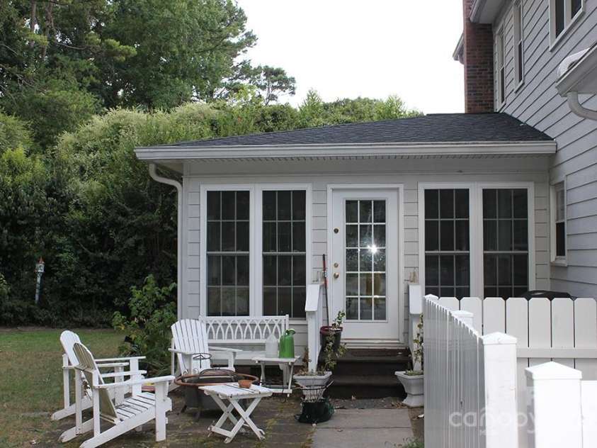 2085 Cavendale Drive, Rock Hill, SC 29732.  MLS# CAR4279302, YatesRealty ID 28945. Side patio