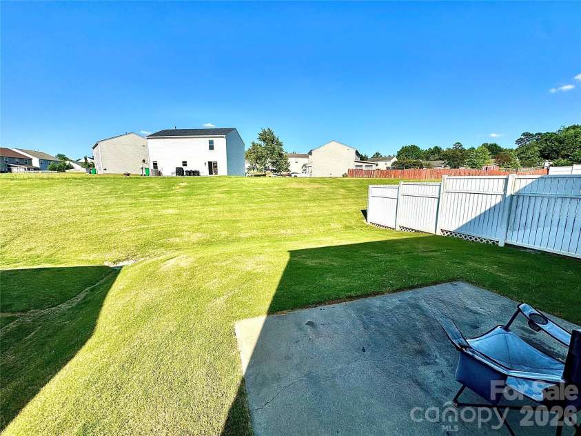 6342 Ziegler Lane, Charlotte, NC 28269.  MLS# CAR4385027, YatesRealty ID 28947. 