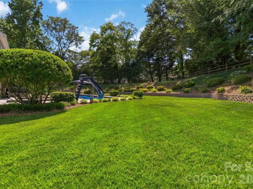 544 Saint George Road, Fort Mill, SC 29708.  MLS# CAR4384455, YatesRealty ID 28949. 