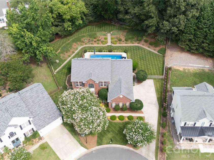 544 Saint George Road, Fort Mill, SC 29708.  MLS# CAR4384455, YatesRealty ID 28949. 