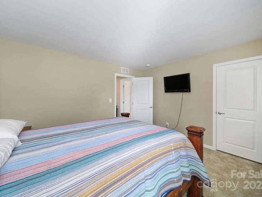 1012 Kings Bottom Drive, Fort Mill, SC 29715.  MLS# CAR4263790, YatesRealty ID 2895. 