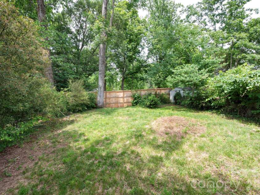 122 Coleman Avenue, Asheville, NC 28801.  MLS# CAR4388206, YatesRealty ID 28950. Nice-Sized Backyard