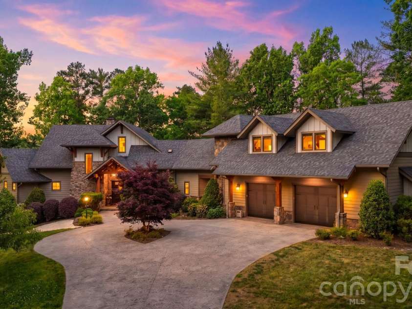 308 Riverwalk Drive, Connelly Springs, NC 28612.  MLS# CAR4384982, YatesRealty ID 28951. 