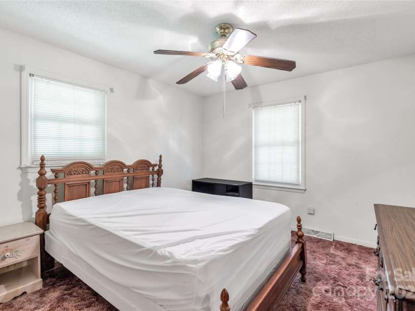 4330 Rowell Road, Lancaster, SC 29720.  MLS# CAR4269684, YatesRealty ID 28951. 