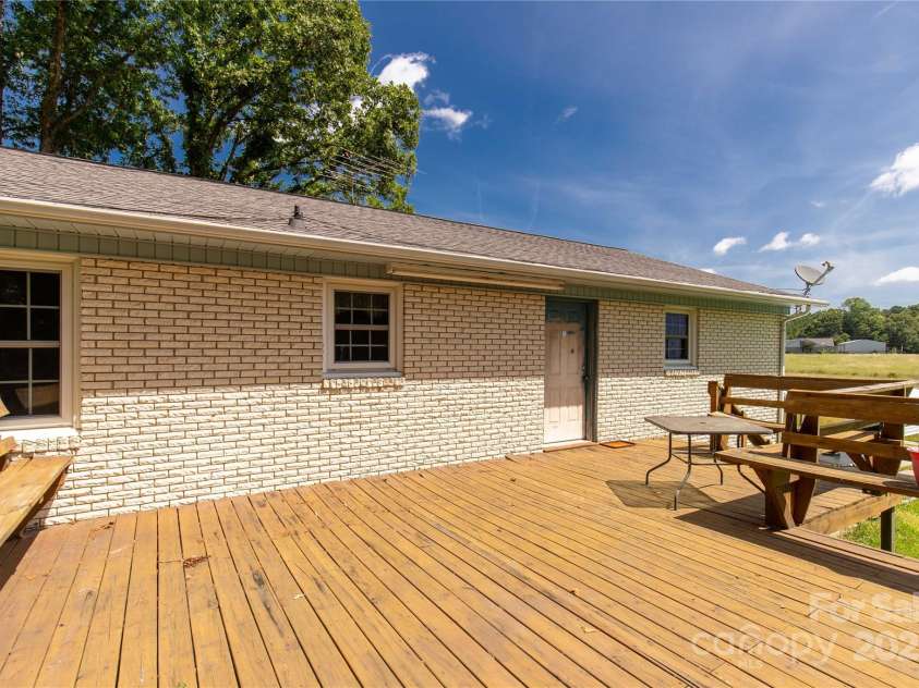 4330 Rowell Road, Lancaster, SC 29720.  MLS# CAR4269684, YatesRealty ID 28951. 