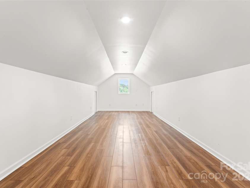 18733 Bluff Point Road, Cornelius, NC 28031.  MLS# CAR4267199, YatesRealty ID 28952. Bonus F.R.O.G with new LVP flooring