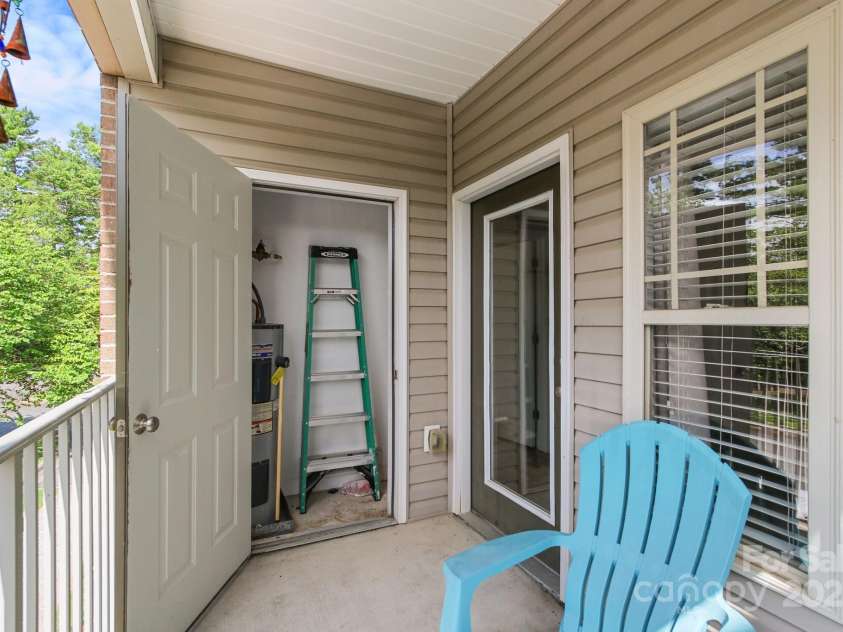 188 Cecil Miller Road, Boone, NC 28607.  MLS# CAR4284988, YatesRealty ID 28954. 