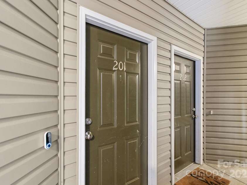 188 Cecil Miller Road, Boone, NC 28607.  MLS# CAR4284988, YatesRealty ID 28954. 