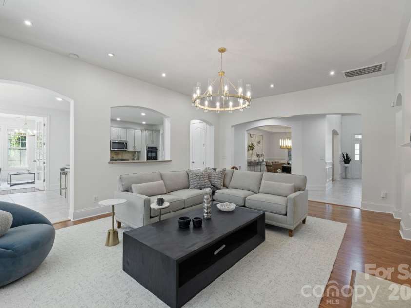 11729 Avaly Lane, Charlotte, NC 28277.  MLS# CAR4373976, YatesRealty ID 28957. 