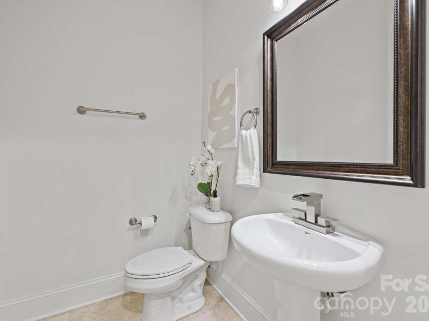 11729 Avaly Lane, Charlotte, NC 28277.  MLS# CAR4373976, YatesRealty ID 28957. 