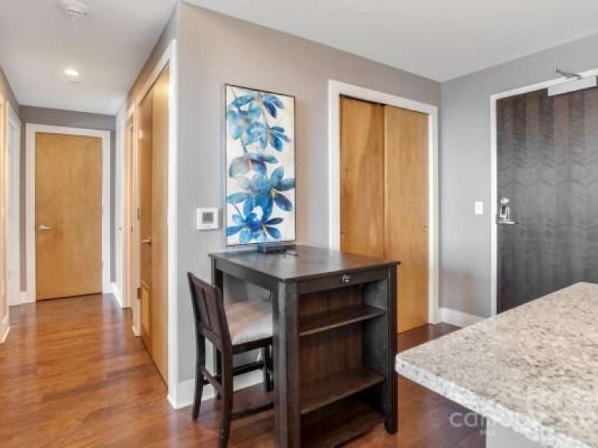 45 Asheland Avenue, Asheville, NC 28801.  MLS# CAR4238176, YatesRealty ID 2896. 