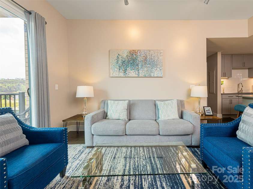 45 Asheland Avenue, Asheville, NC 28801.  MLS# CAR4247398, YatesRealty ID 2896. 