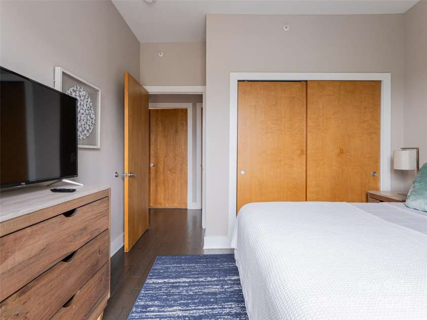 45 Asheland Avenue, Asheville, NC 28801.  MLS# CAR4247398, YatesRealty ID 2896. 