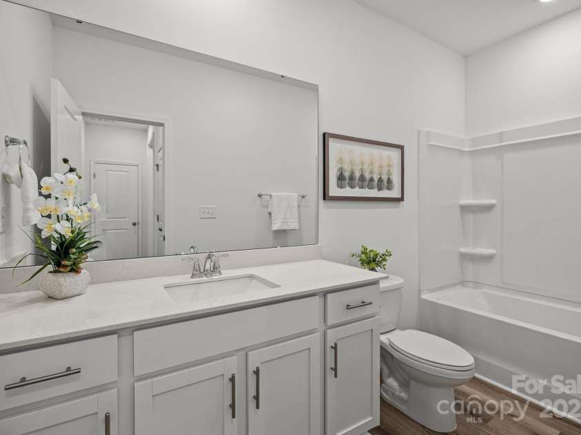 5025 Cherry Gum Court, Matthews, NC 28105.  MLS# CAR4227135, YatesRealty ID 2896. 