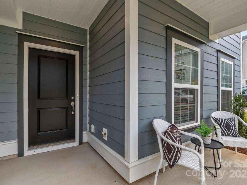 5025 Cherry Gum Court, Matthews, NC 28105.  MLS# CAR4227135, YatesRealty ID 2896. 