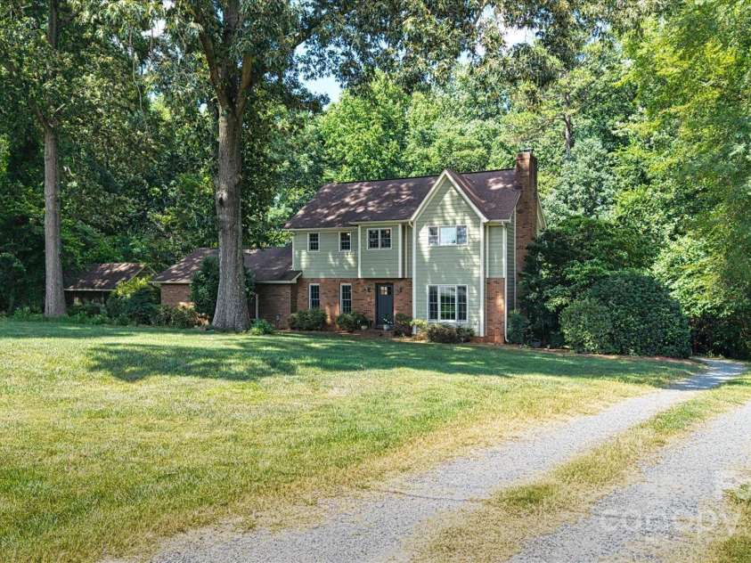 12101 Ranburne Road, Mint Hill, NC 28227.  MLS# CAR4276911, YatesRealty ID 28960. 