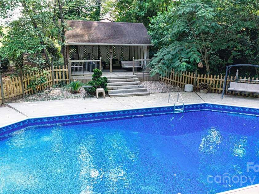 12101 Ranburne Road, Mint Hill, NC 28227.  MLS# CAR4276911, YatesRealty ID 28960. 