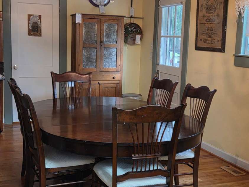 3538 Back Creek Church Road, Charlotte, NC 28213.  MLS# CAR4391030, YatesRealty ID 28961. 
