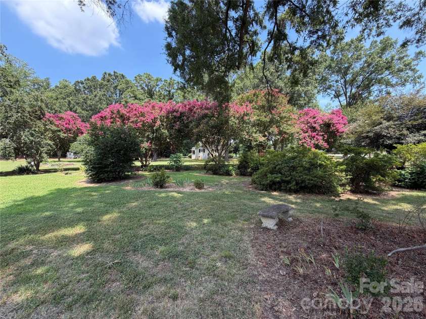 3538 Back Creek Church Road, Charlotte, NC 28213.  MLS# CAR4391030, YatesRealty ID 28961. 