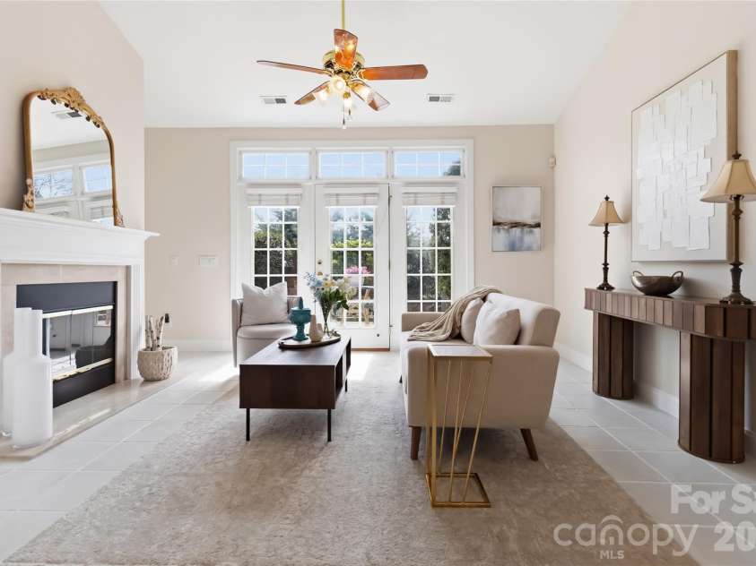 11177 Villa Trace Place, Charlotte, NC 28277.  MLS# CAR4365743, YatesRealty ID 28962. 