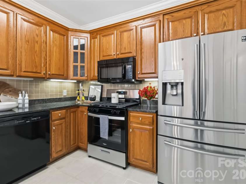 11177 Villa Trace Place, Charlotte, NC 28277.  MLS# CAR4365743, YatesRealty ID 28962. 
