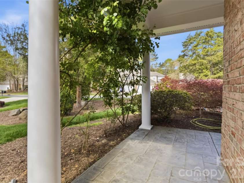 11177 Villa Trace Place, Charlotte, NC 28277.  MLS# CAR4365743, YatesRealty ID 28962. 