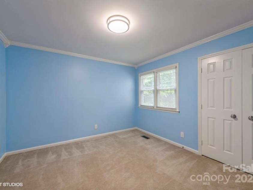 608 Laurel Fork Drive, Matthews, NC 28105.  MLS# CAR4280271, YatesRealty ID 28964. 