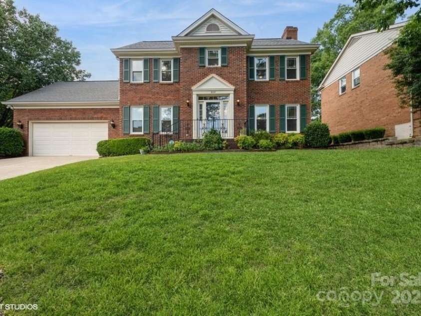 608 Laurel Fork Drive, Matthews, NC 28105.  MLS# CAR4280271, YatesRealty ID 28964. 