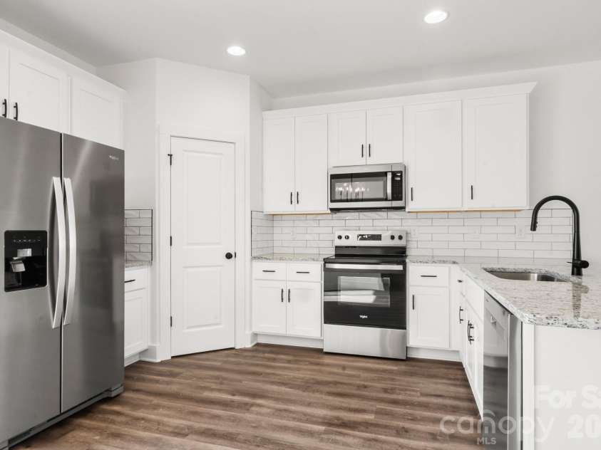 105 Indian Wells Court, Harmony, NC 28634.  MLS# CAR4354251, YatesRealty ID 28966. 