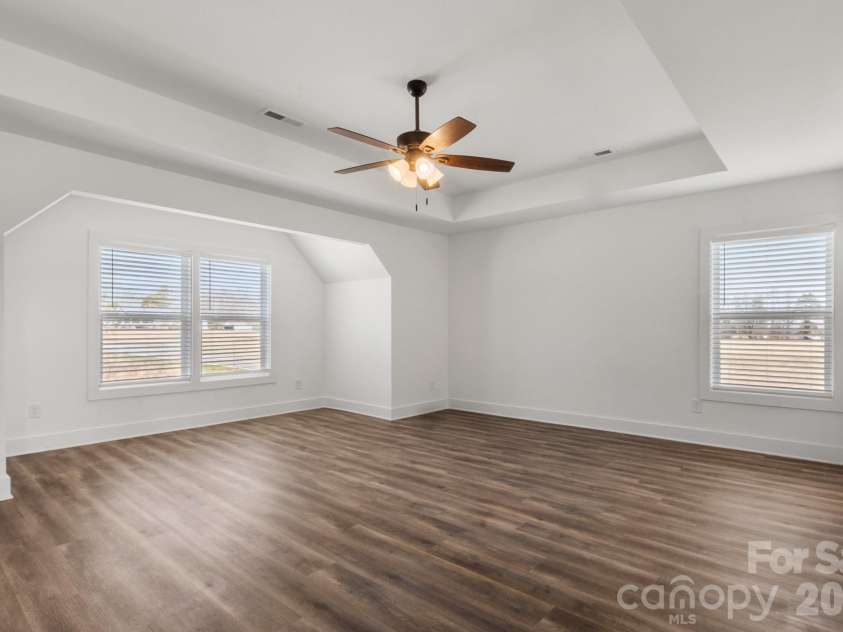 105 Indian Wells Court, Harmony, NC 28634.  MLS# CAR4354251, YatesRealty ID 28966. 