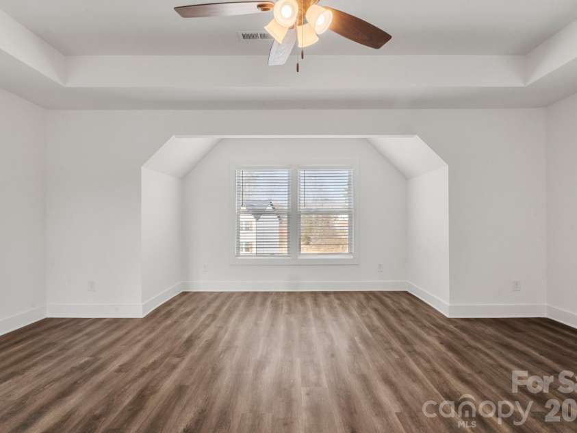 105 Indian Wells Court, Harmony, NC 28634.  MLS# CAR4354251, YatesRealty ID 28966. 