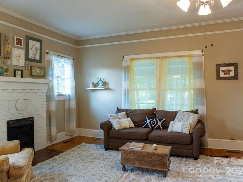 102 Cuthberson Street, Morganton, NC 28655.  MLS# CAR4274087, YatesRealty ID 28967. 