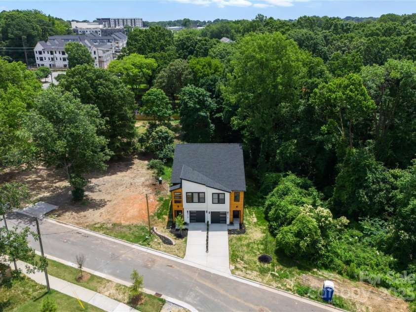 4117 Sarah Drive, Charlotte, NC 28217.  MLS# CAR4268791, YatesRealty ID 28969. 