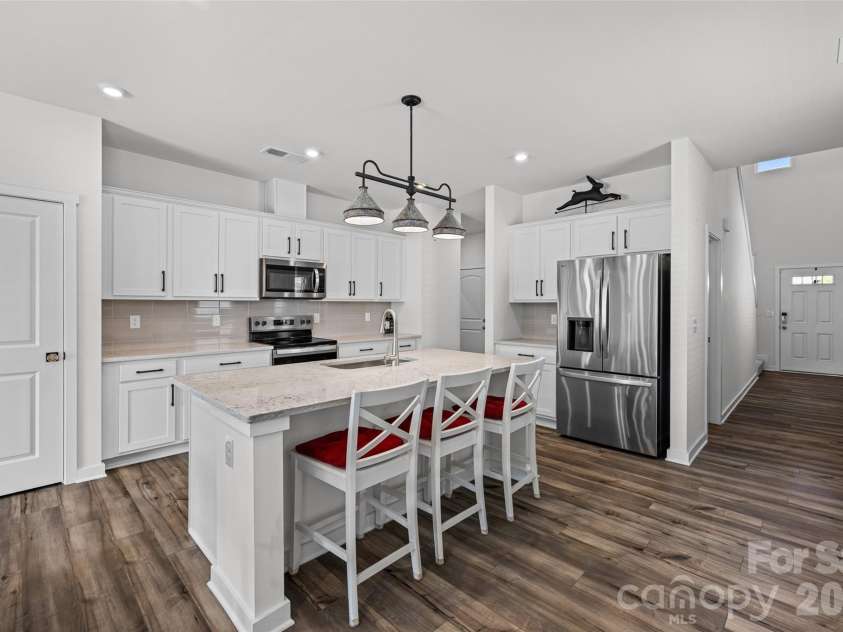 661 Cashion Road, York, SC 29745.  MLS# CAR4388336, YatesRealty ID 28970. 