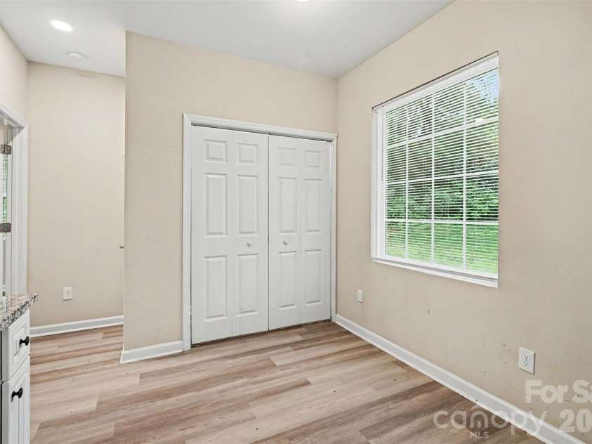 635 Johns Lane, Gastonia, NC 28052.  MLS# CAR4387608, YatesRealty ID 28971. 