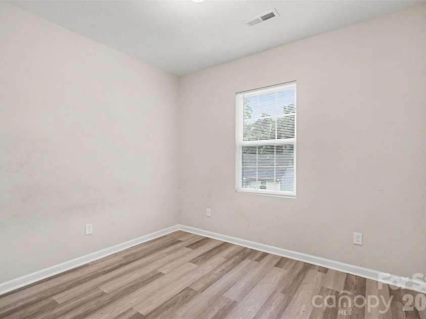 635 Johns Lane, Gastonia, NC 28052.  MLS# CAR4387608, YatesRealty ID 28971. 