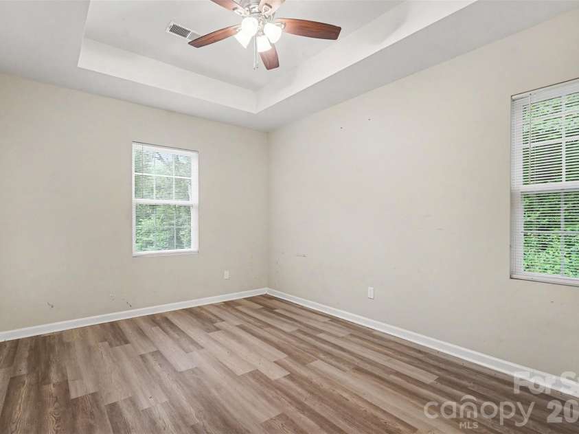 635 Johns Lane, Gastonia, NC 28052.  MLS# CAR4387608, YatesRealty ID 28971. 