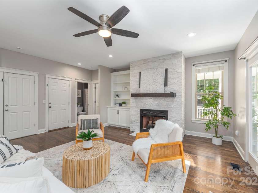 112 Mountain Drive, Biltmore Lake, NC 28715.  MLS# CAR4278930, YatesRealty ID 28972. 