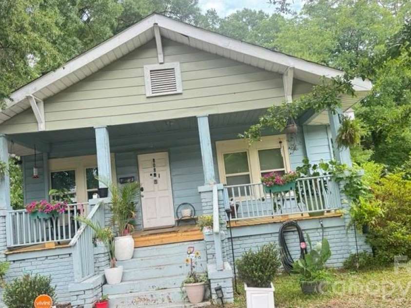 808 Norris Avenue, Charlotte, NC 28206.  MLS# CAR4390855, YatesRealty ID 28972. 