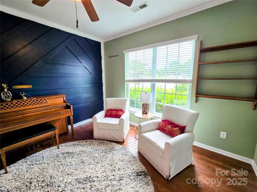 10302 Newbridge Road, Charlotte, NC 28278.  MLS# CAR4278155, YatesRealty ID 28974. 