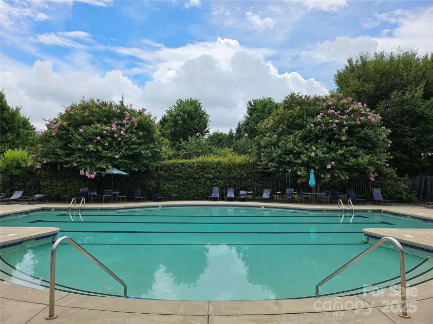 10302 Newbridge Road, Charlotte, NC 28278.  MLS# CAR4278155, YatesRealty ID 28974. 