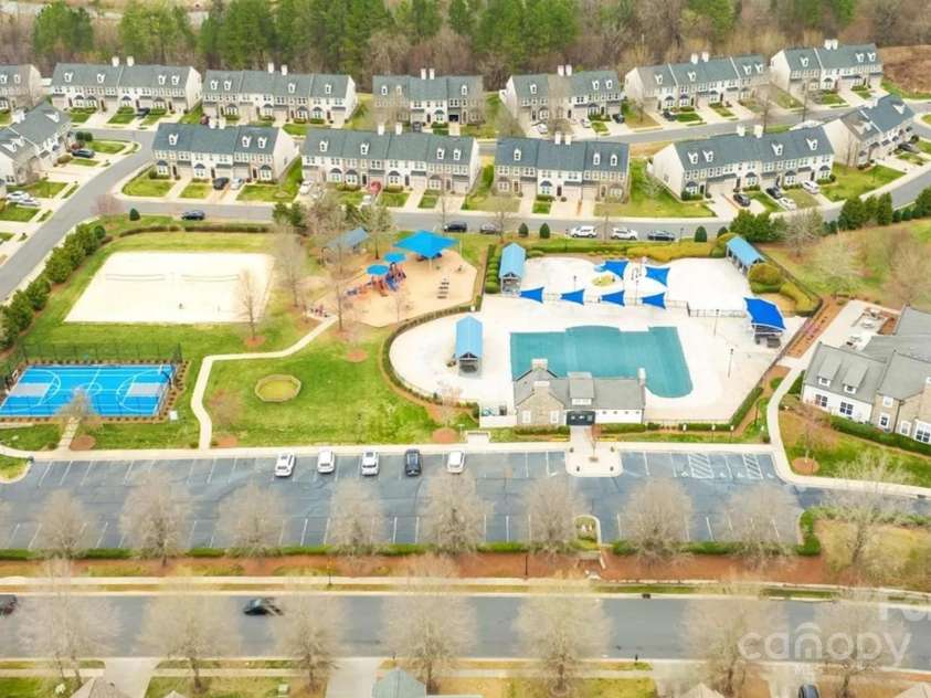 10302 Newbridge Road, Charlotte, NC 28278.  MLS# CAR4278155, YatesRealty ID 28974. 