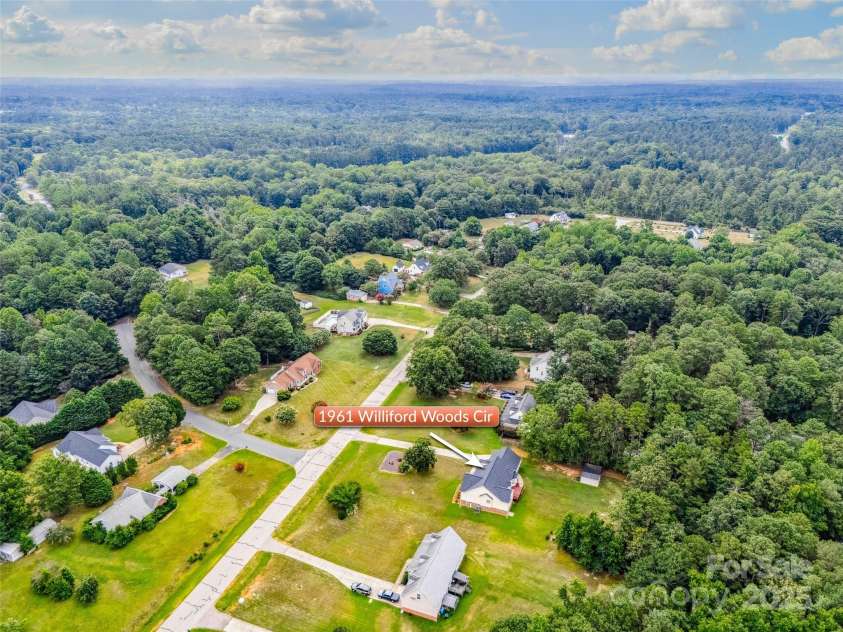 1961 Williford Woods Lane, Rock Hill, SC 29730.  MLS# CAR4283961, YatesRealty ID 28976. 
