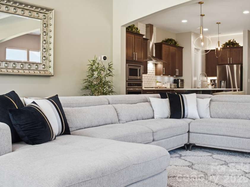 6548 Bridgemoor Drive, Indian Trail, NC 28079.  MLS# CAR4389316, YatesRealty ID 28978. 