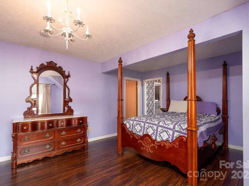 1085 Old Boiling Springs Road, Shelby, NC 28152.  MLS# CAR4279929, YatesRealty ID 28979. 