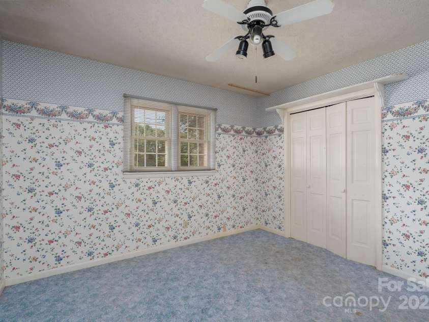 1085 Old Boiling Springs Road, Shelby, NC 28152.  MLS# CAR4279929, YatesRealty ID 28979. 