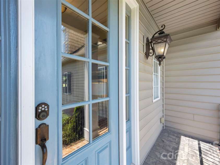 816 Springs Road, Dallas, NC 28034.  MLS# CAR4391040, YatesRealty ID 28979. 