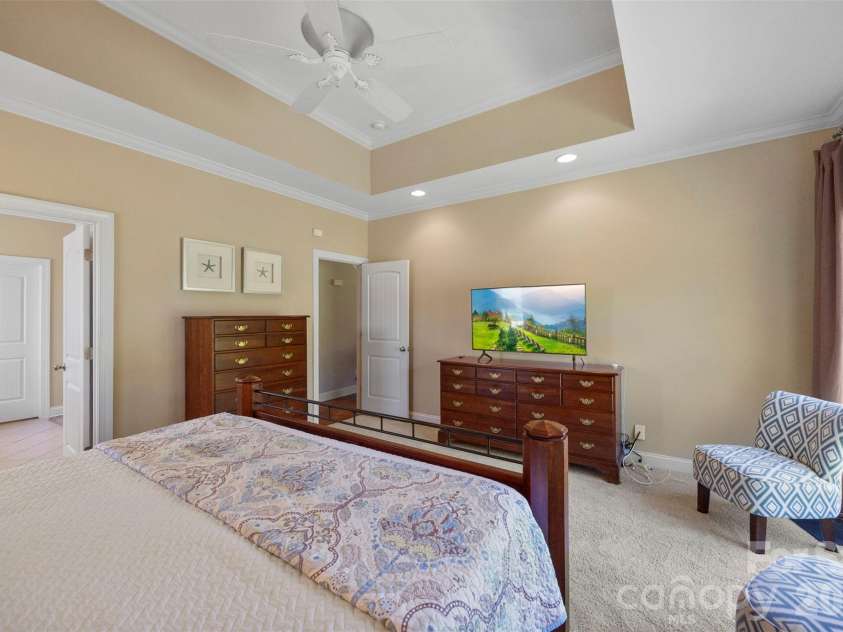 816 Springs Road, Dallas, NC 28034.  MLS# CAR4391040, YatesRealty ID 28979. 