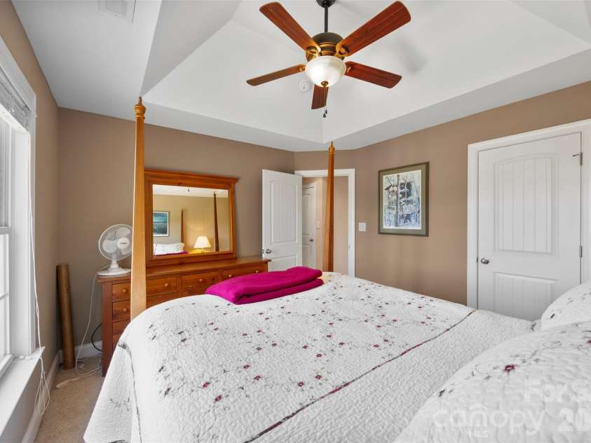 816 Springs Road, Dallas, NC 28034.  MLS# CAR4391040, YatesRealty ID 28979. 